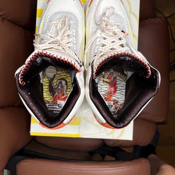 Jordan 2 Retro SP Maison Chateau Rogue main image 4